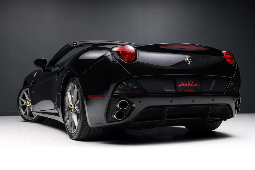 2013 Ferrari California - Image 22 of 31
