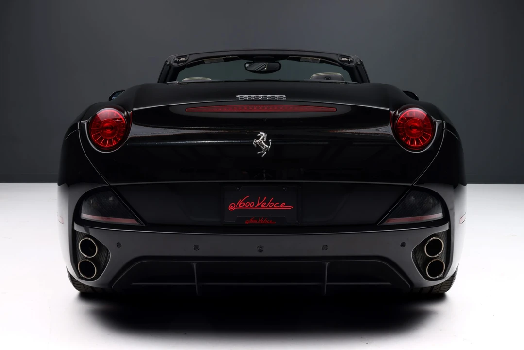 2013 Ferrari California - Image 23 of 31