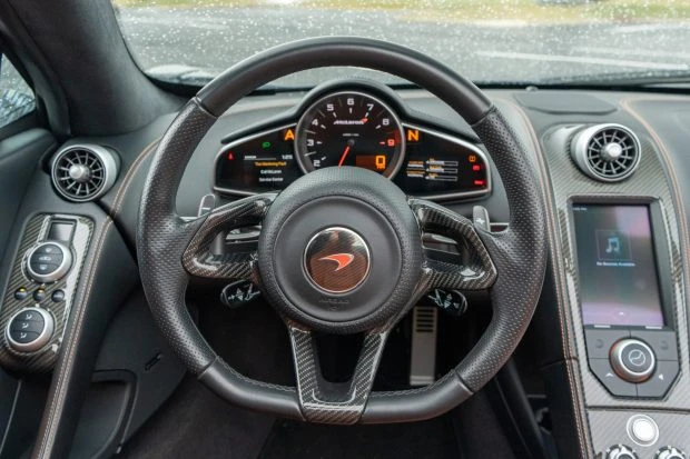 2013 McLaren MP4-12C Spider - Image 5 of 7