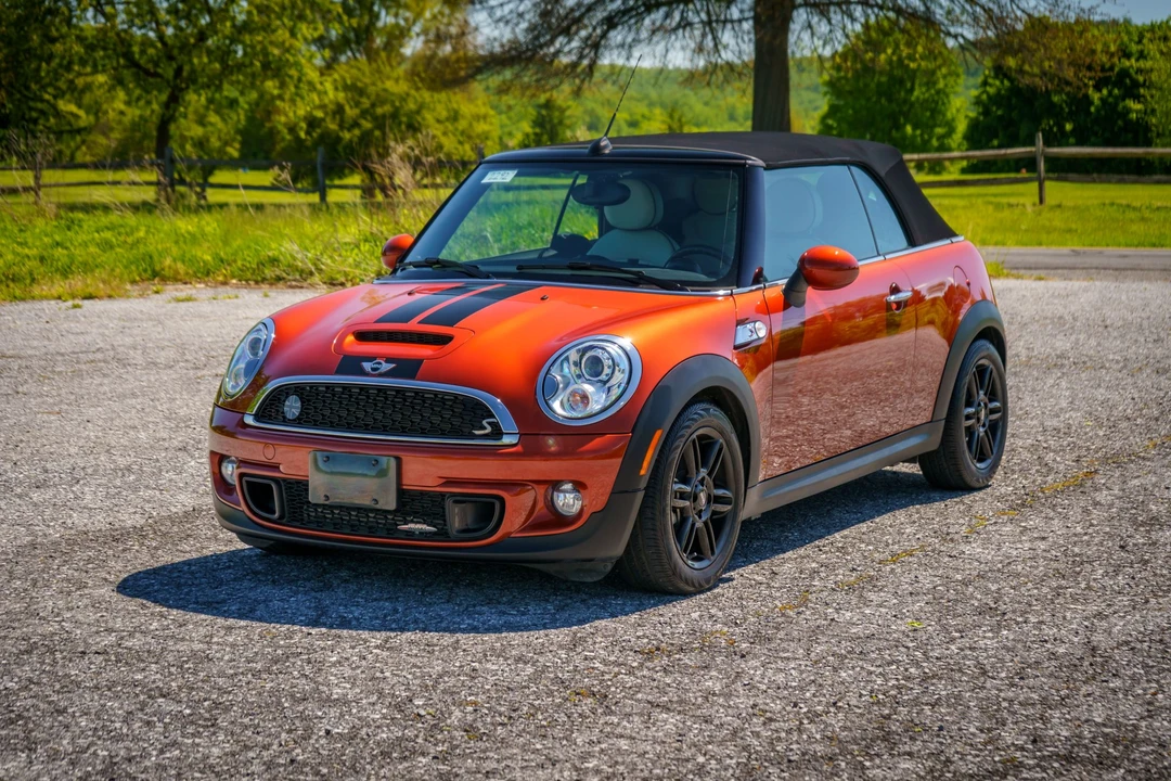 2013 Mini Mini 2nd Gen - Image 3 of 31