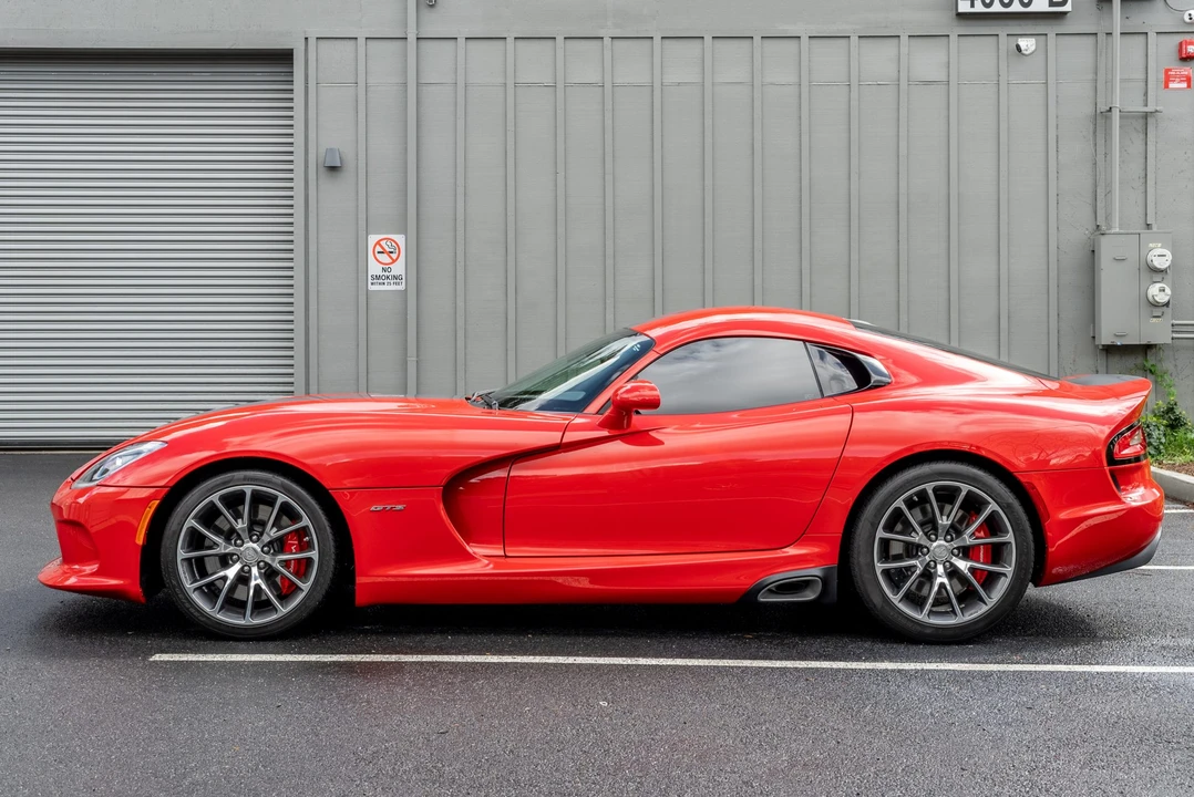 2013 Dodge Viper 5th Gen - Image 7 of 31