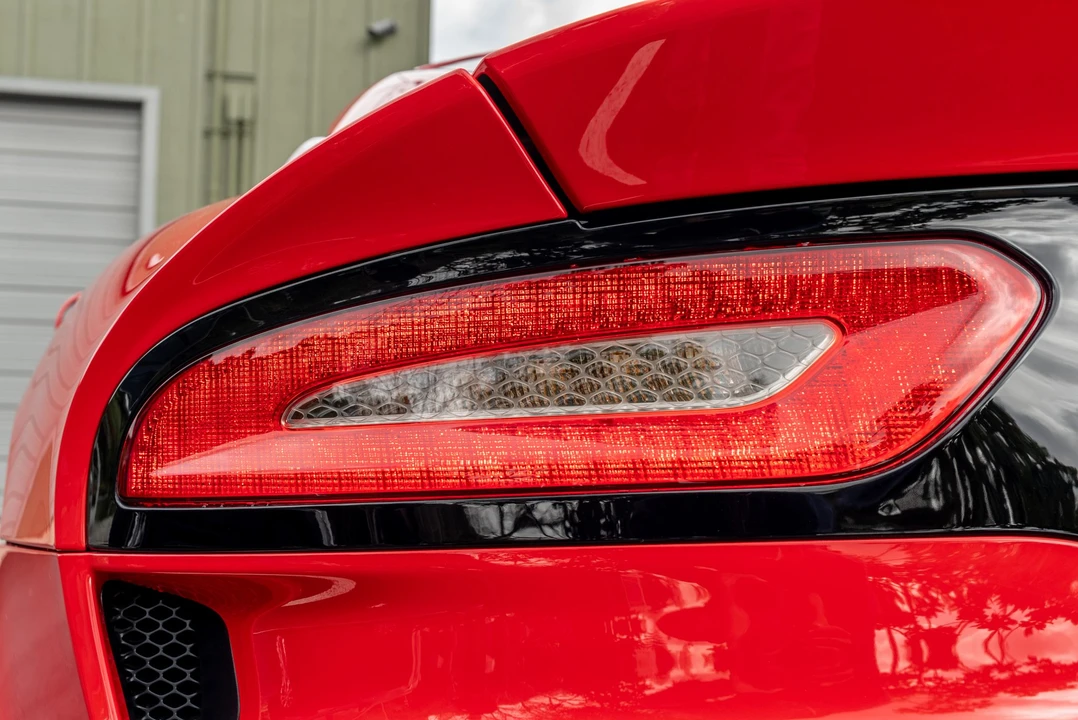 2013 Dodge Viper 5th Gen - Image 20 of 31