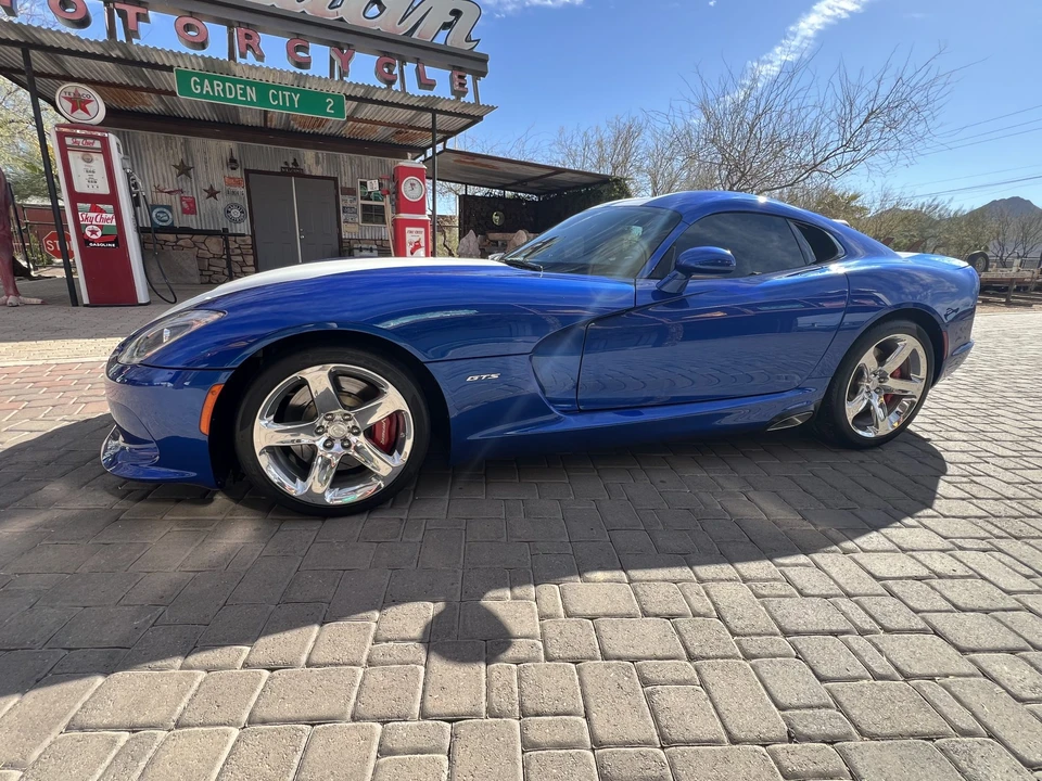 2013 Dodge Viper 5th Gen - Image 16 of 31