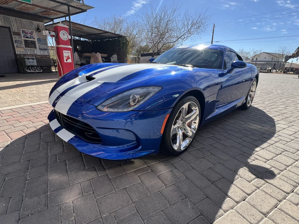 2013 Dodge Viper 5th Gen - Image 2 of 31