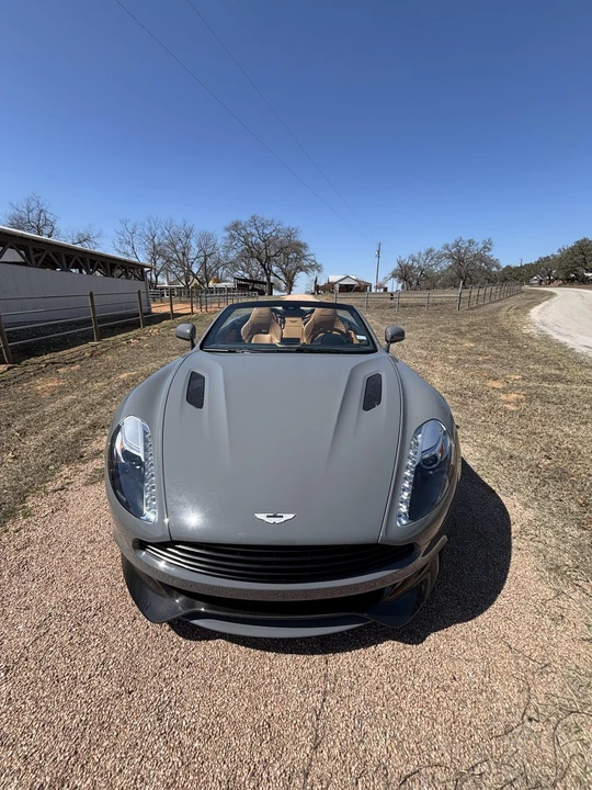 2014 Aston Martin Vanquish 2nd Gen - Image 12 of 31