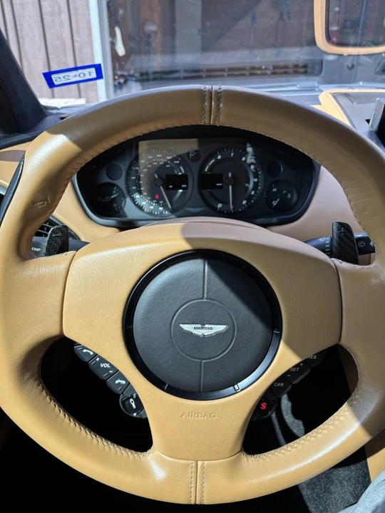 2014 Aston Martin Vanquish 2nd Gen - Image 29 of 31