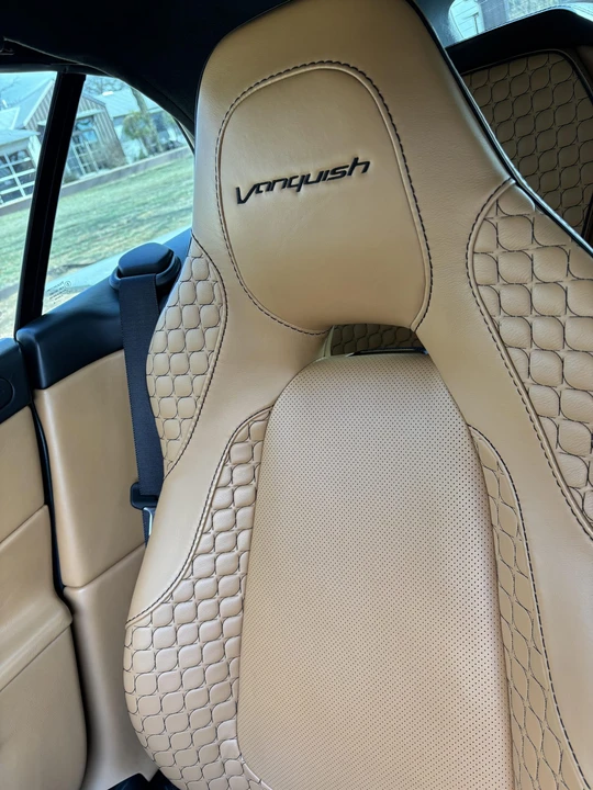 2014 Aston Martin Vanquish 2nd Gen - Image 25 of 31