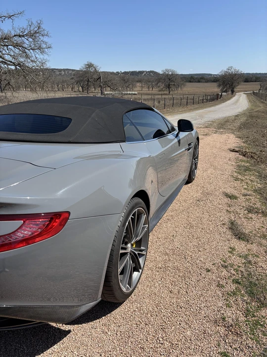 2014 Aston Martin Vanquish 2nd Gen - Image 16 of 31
