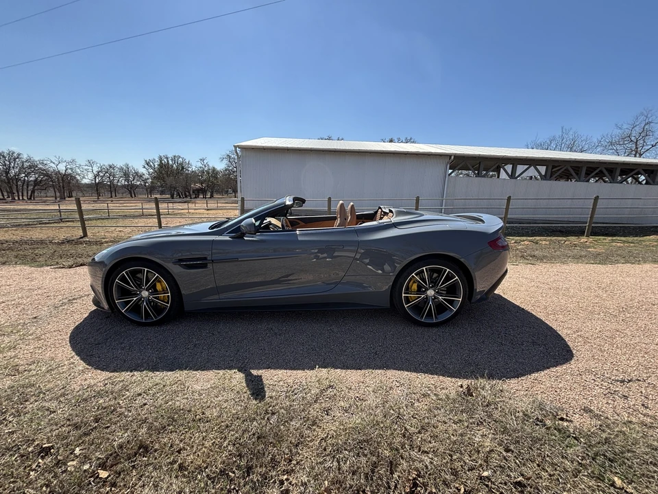 2014 Aston Martin Vanquish 2nd Gen - Image 4 of 31