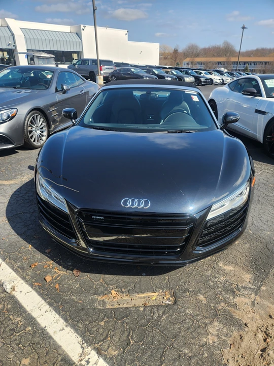 2014 Audi 42 R8 - Image 25 of 31