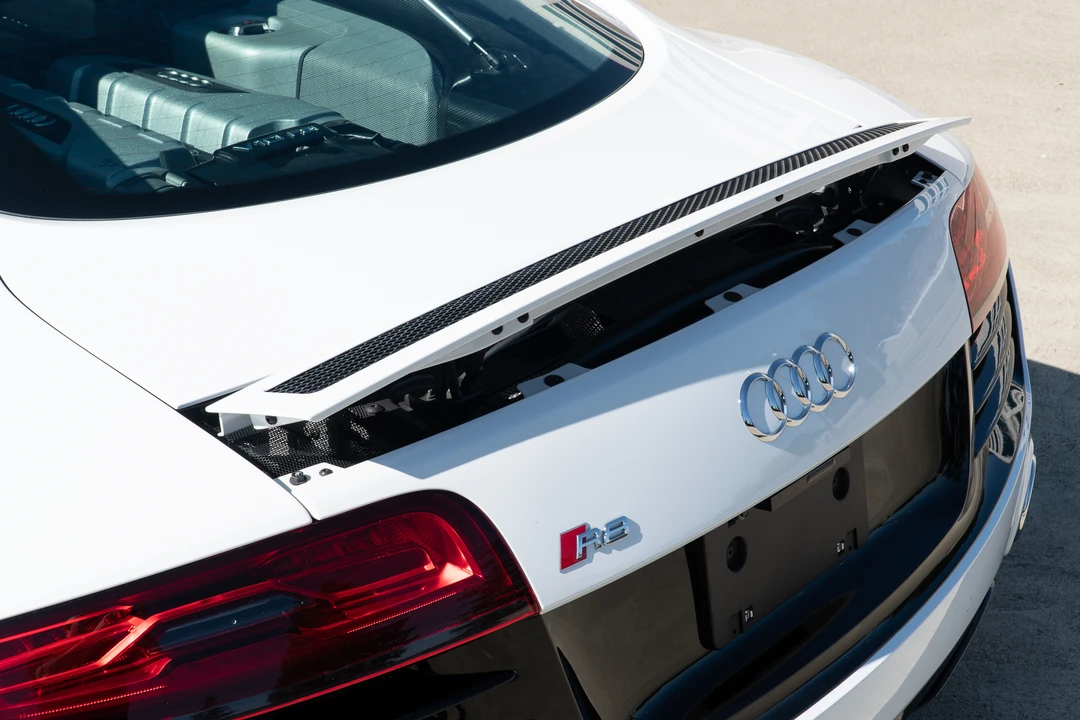 2014 Audi 42 R8 - Image 19 of 31