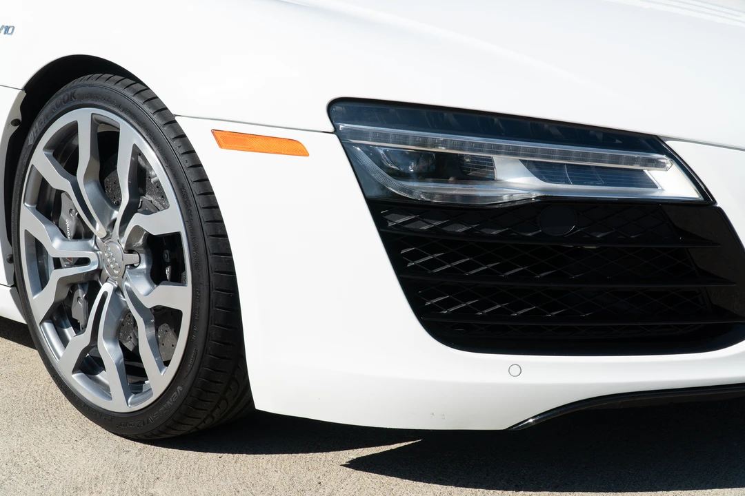 2014 Audi 42 R8 - Image 24 of 31