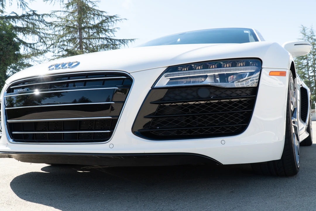 2014 Audi 42 R8 - Image 15 of 31