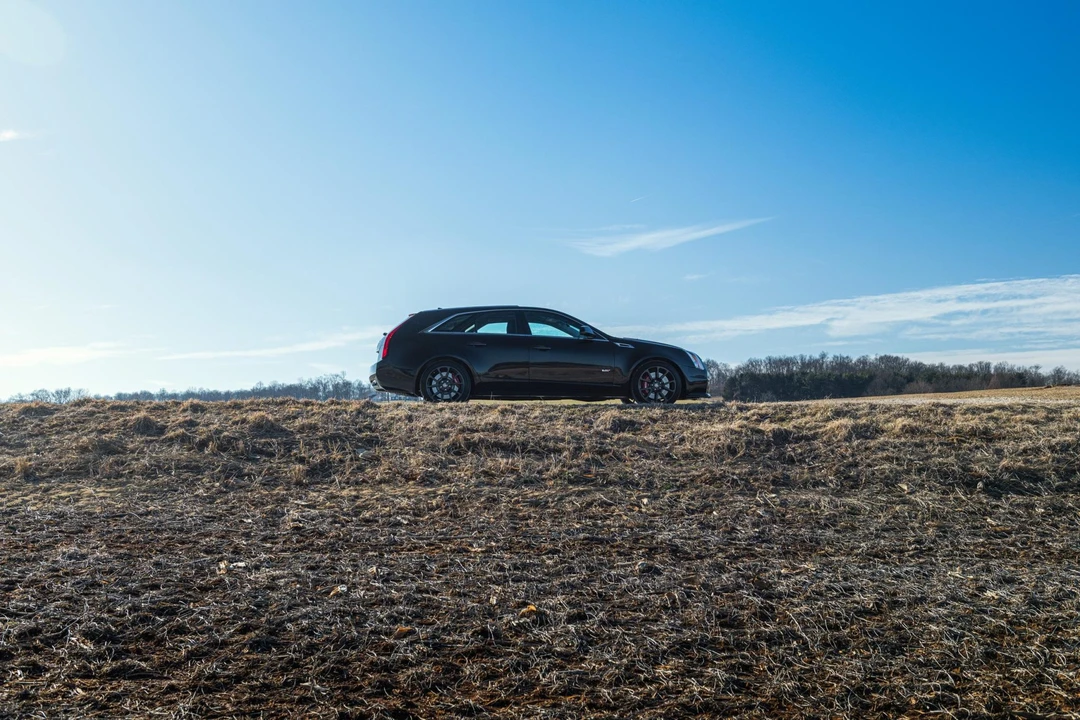 2014 Cadillac CTS-V 2nd Gen - Image 9 of 31