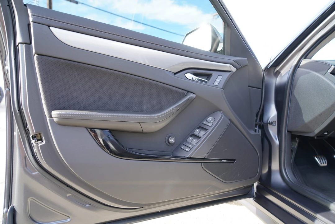2014 Cadillac CTS-V 2nd Gen - Image 31 of 31