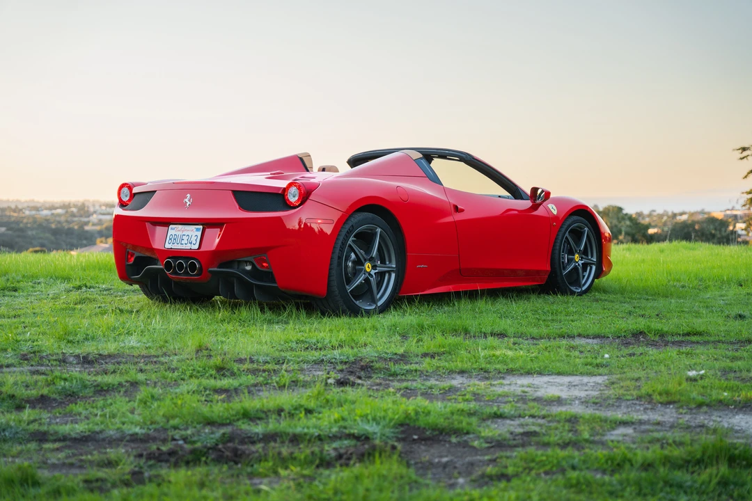 2014 Ferrari 458 Spider - Image 28 of 31