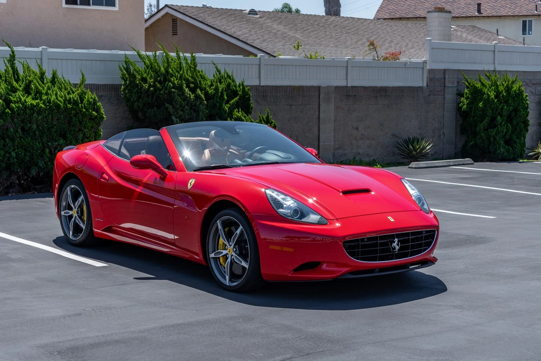 2014 Ferrari California - Image 19 of 31
