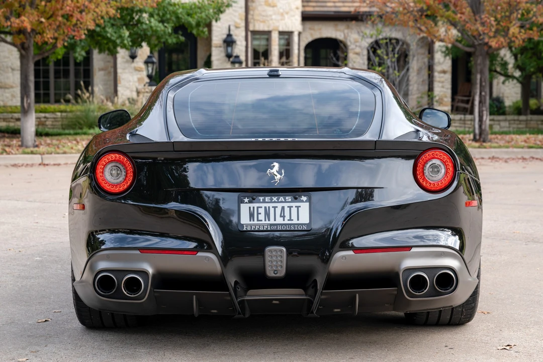 2014 Ferrari F12berlinetta - Image 8 of 31