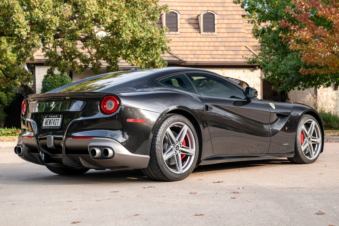 2014 Ferrari F12berlinetta - Image 6 of 31