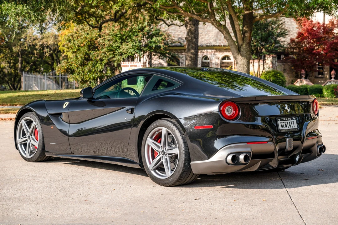 2014 Ferrari F12berlinetta - Image 9 of 31