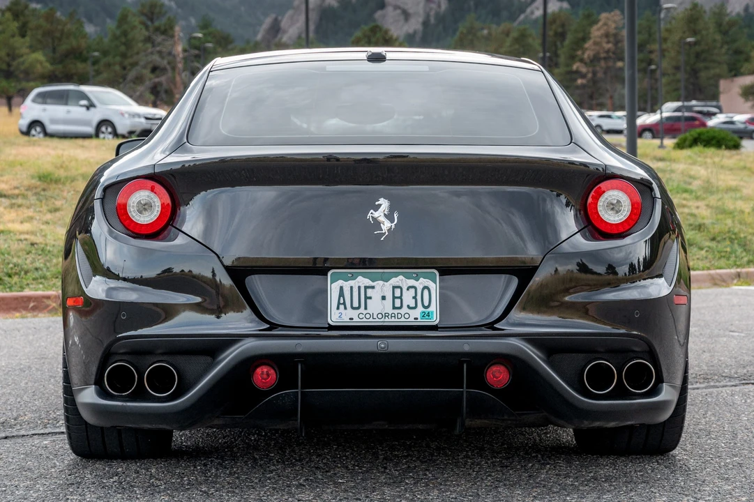 2014 Ferrari FF - Image 9 of 31