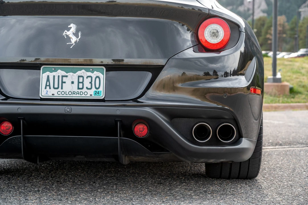 2014 Ferrari FF - Image 21 of 31
