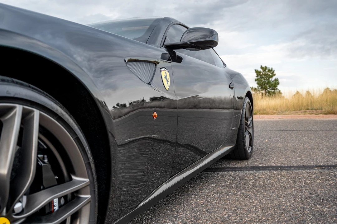2014 Ferrari FF - Image 25 of 31