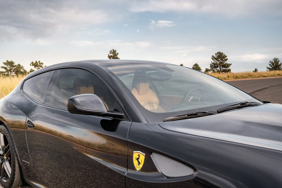 2014 Ferrari FF - Image 27 of 31