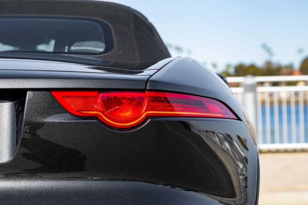 2014 Jaguar F-Type 1st Gen - Image 29 of 31