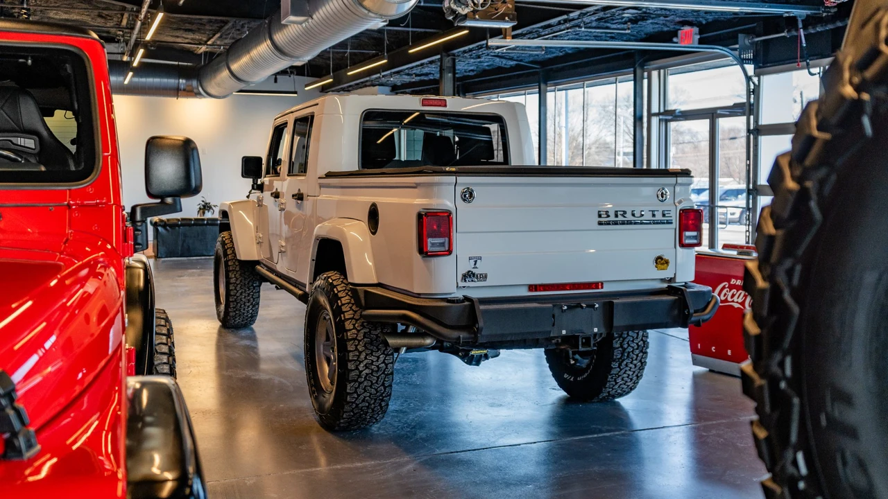 2014 Jeep JK Wrangler - Image 16 of 31