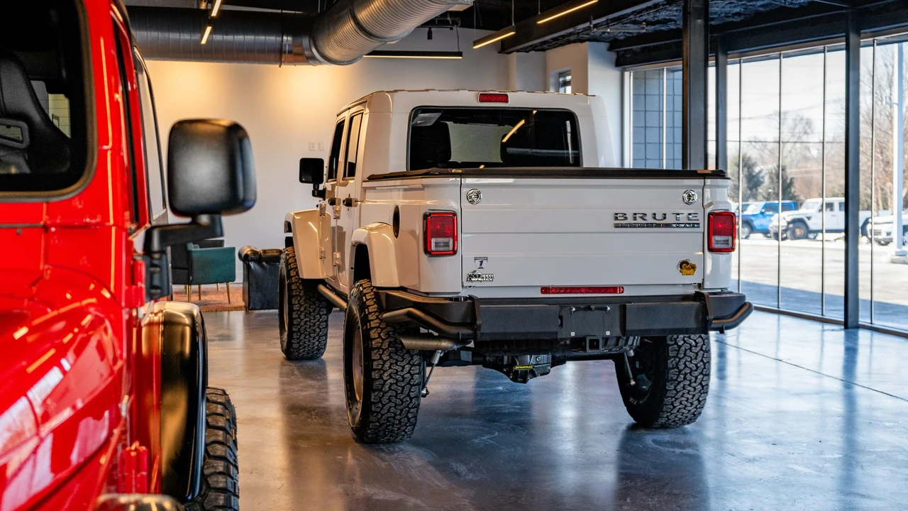 2014 Jeep JK Wrangler - Image 15 of 31
