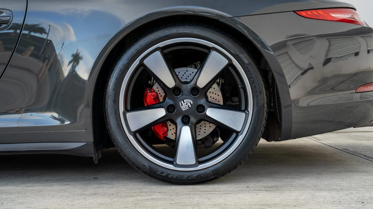 2014 Porsche 991 Carrera S - Image 23 of 31