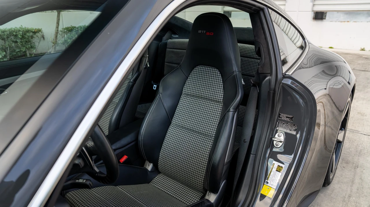 2014 Porsche 991 Carrera S - Image 26 of 31