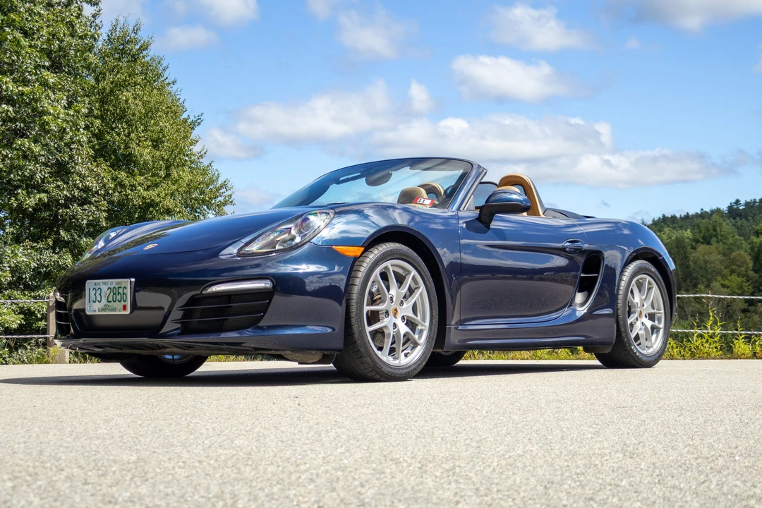 2014 Porsche 981 Boxster - Image 2 of 31