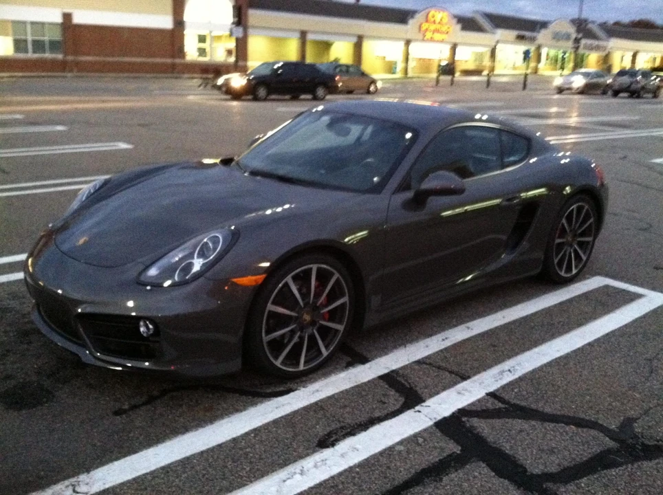 2014 Porsche 981 Cayman S - Image 9 of 31