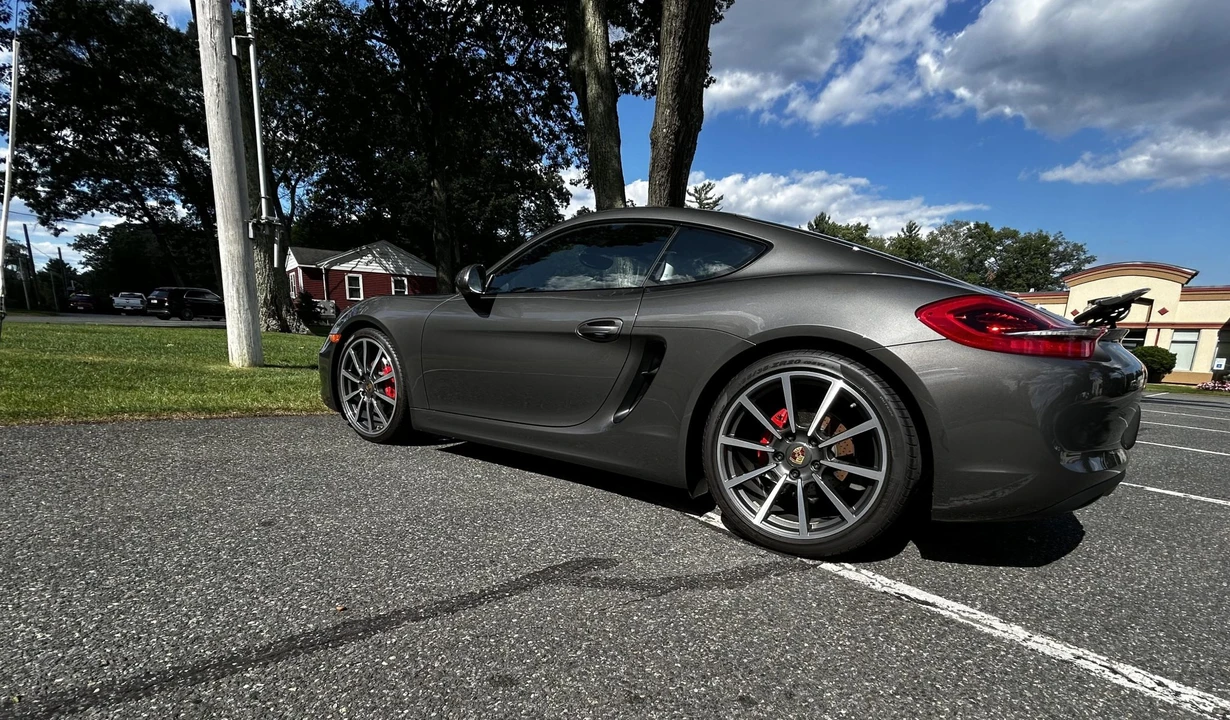 2014 Porsche 981 Cayman S - Image 27 of 31