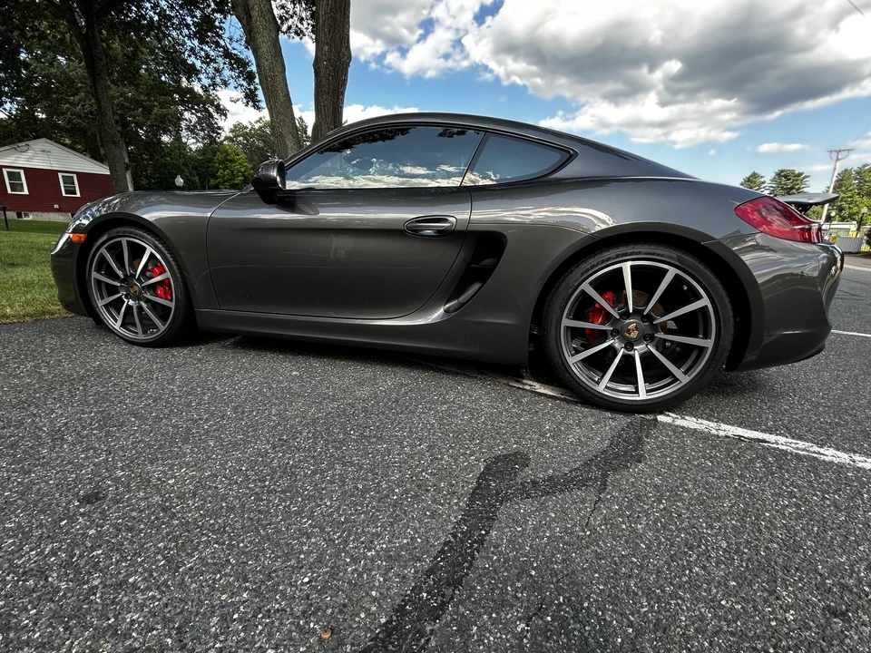 2014 Porsche 981 Cayman S - Image 23 of 31