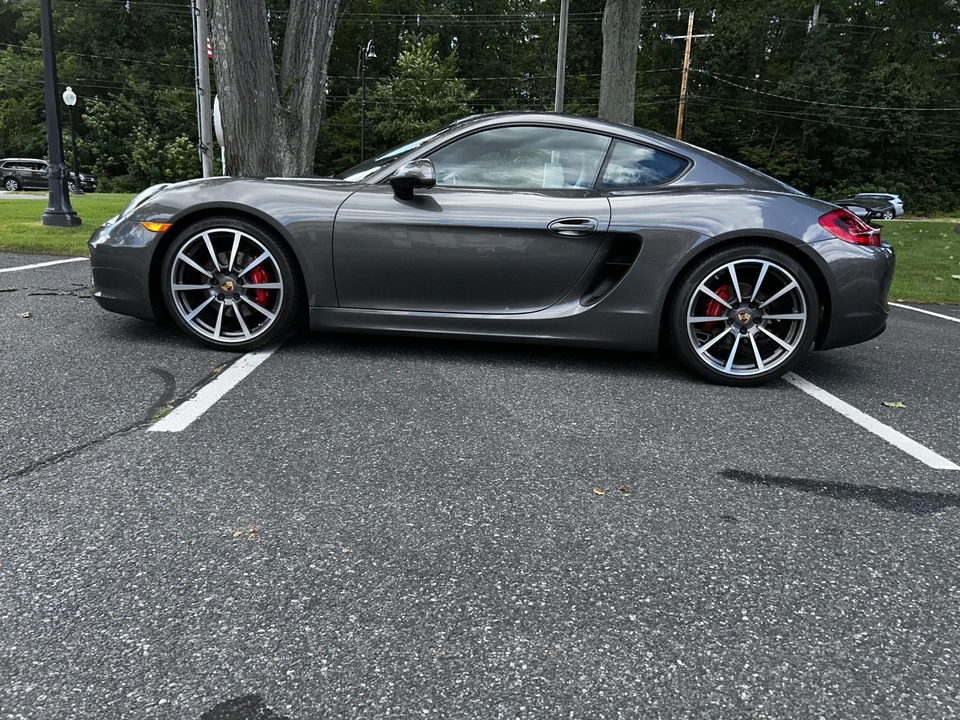 2014 Porsche 981 Cayman S - Image 17 of 31