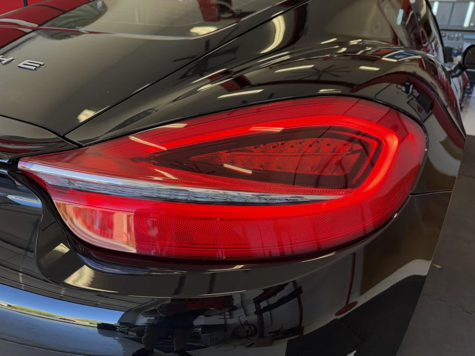 2014 Porsche 981 Cayman - Image 30 of 31