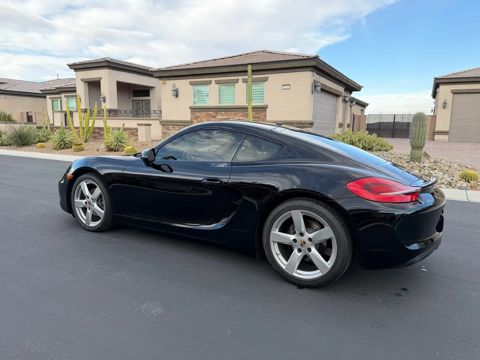 2014 Porsche 981 Cayman - Image 17 of 31