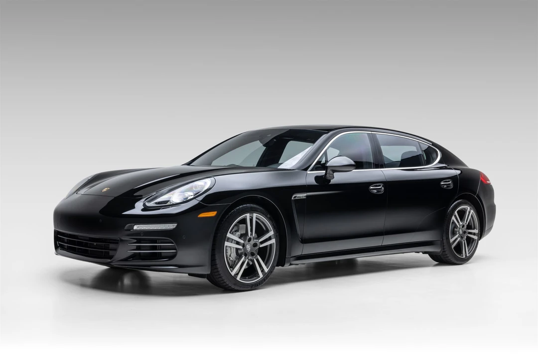 2014 Porsche 970 Panamera 4S - Image 4 of 31