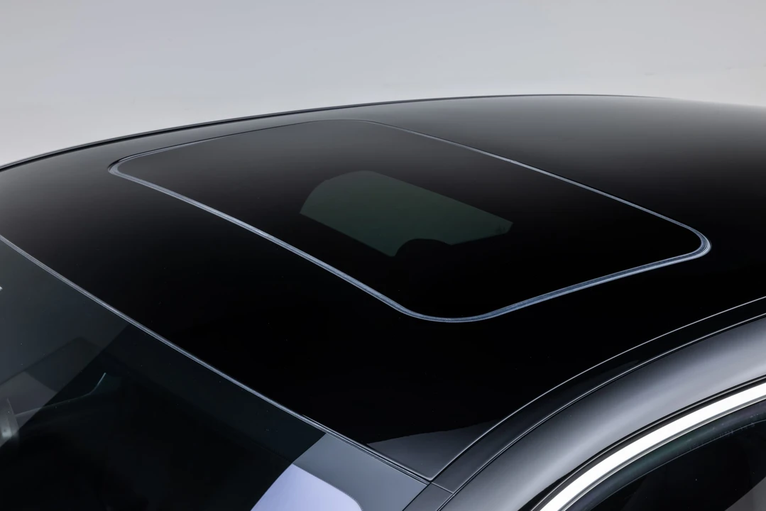 2014 Porsche 970 Panamera 4S - Image 20 of 31