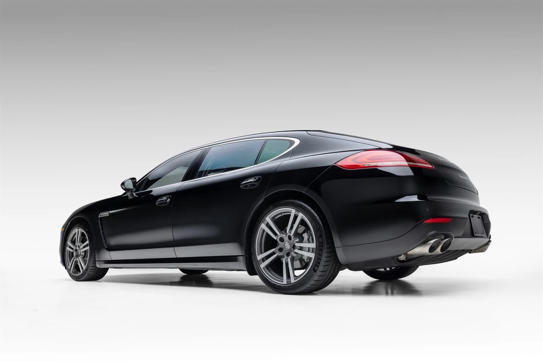2014 Porsche 970 Panamera 4S - Image 7 of 31