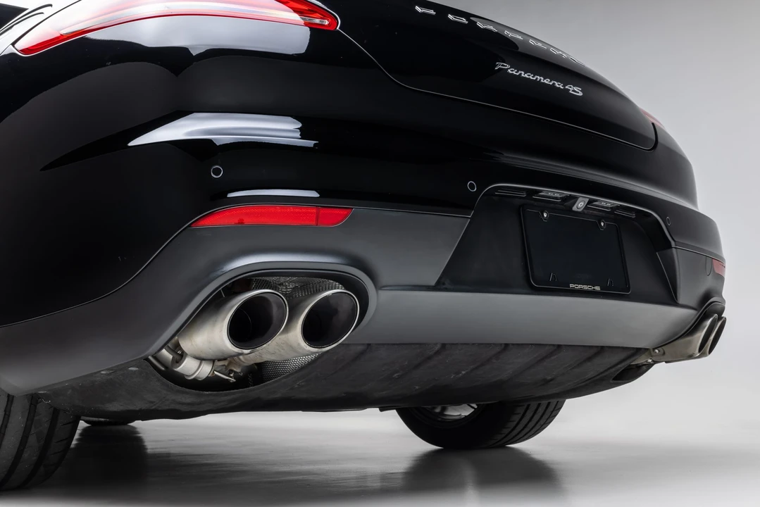 2014 Porsche 970 Panamera 4S - Image 26 of 31