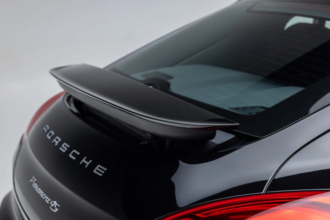 2014 Porsche 970 Panamera 4S - Image 29 of 31