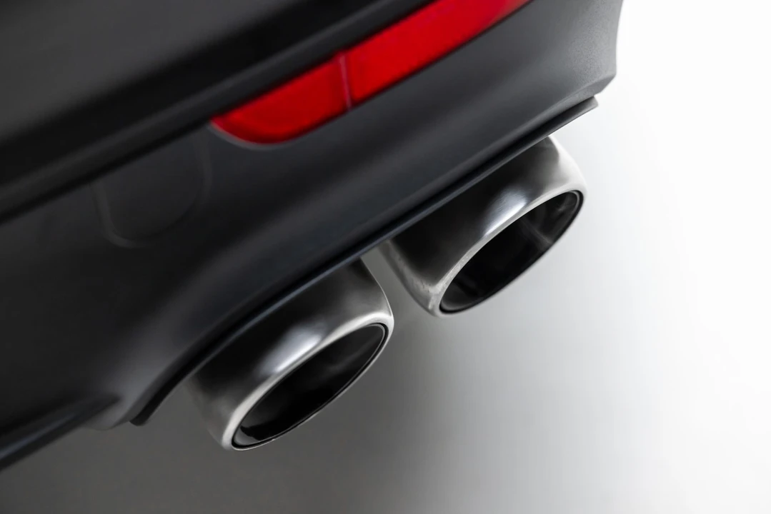 2014 Porsche 970 Panamera 4S - Image 27 of 31