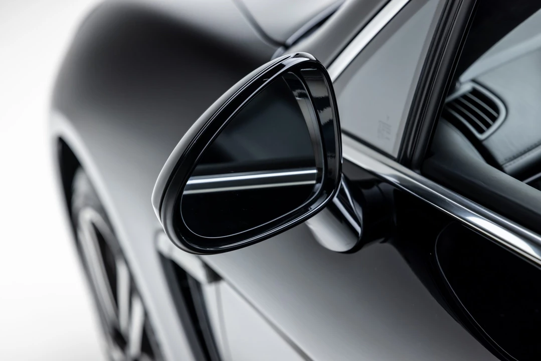 2014 Porsche 970 Panamera 4S - Image 22 of 31