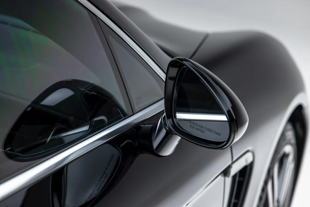 2014 Porsche 970 Panamera 4S - Image 30 of 31