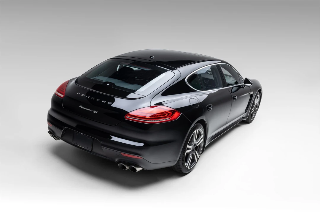 2014 Porsche 970 Panamera 4S - Image 9 of 31
