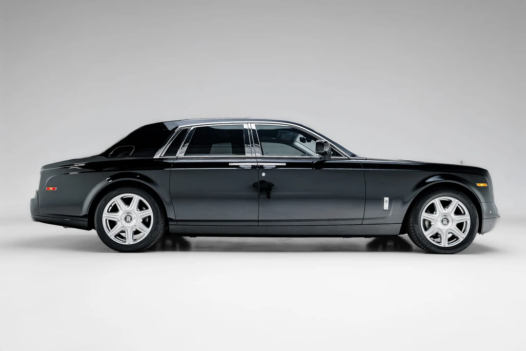 2014 Rolls-Royce Phantom VII - Image 16 of 31